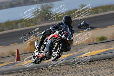 media/Dec-18-2022-SoCal Trackdays (Sun) [[8099a50955]]/Turn 14 (940am)/